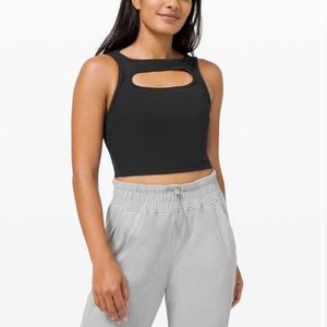 Lululemon LA Front Cut Out Ribbed Crop Tank Black Size Medium M